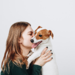 Kela med hunden – en farlig smittorisk?